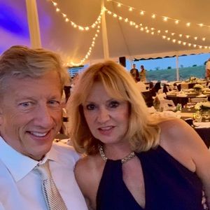 Meet your Posher, Linda